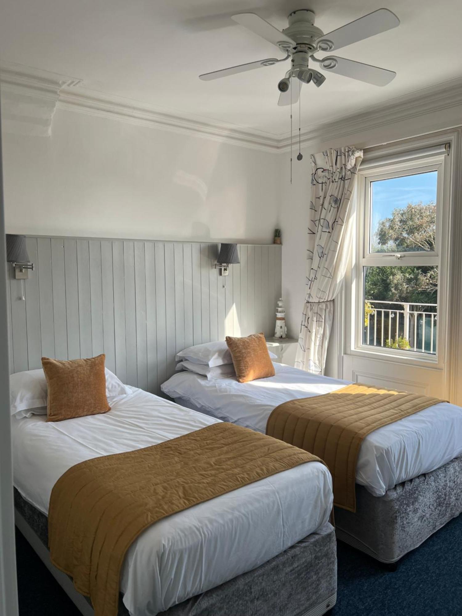 Hotel The New England Eastbourne Zewnętrze zdjęcie